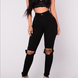 Fashion Nova Distracted High Rise Jeans - Black